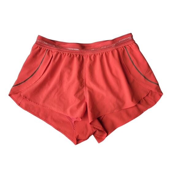 Lululemon Split Second Short Alarming Womens Size 6 - Picture 2 of 8